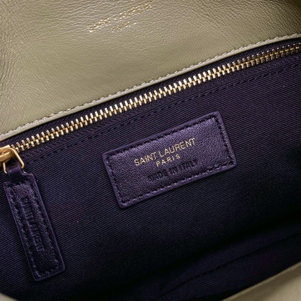 Handbags SAINT LAURENT 620333  size 23×15.5×8.5 cm