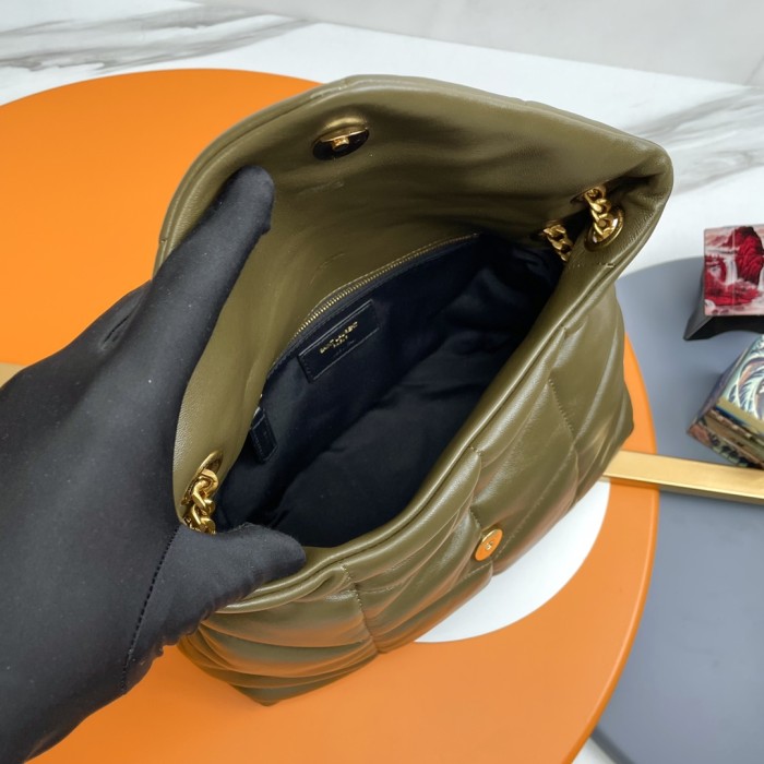 Handbags SAINT LAURENT 577476  size 29x17x11 cm