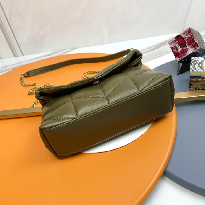 Handbags SAINT LAURENT 577476  size 29x17x11 cm