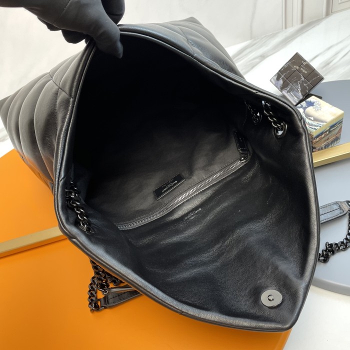 SAINT LAURENT LOULOU Shoulder Bags 577475-1EL08-1000 size 35*13.5*23 cm