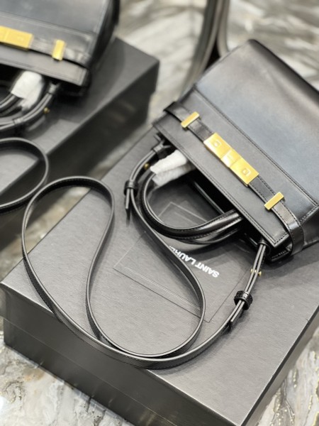 Handbags SAINT LAURENT 593741 size 21x16x9 cm