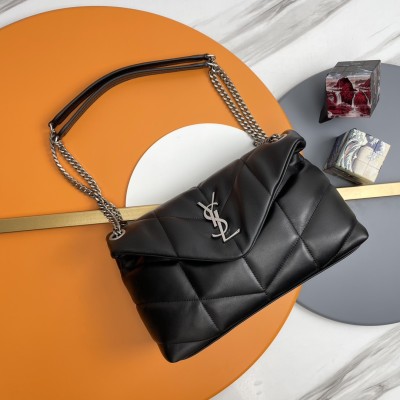 Handbags SAINT LAURENT 577476  size 29x17x11 cm