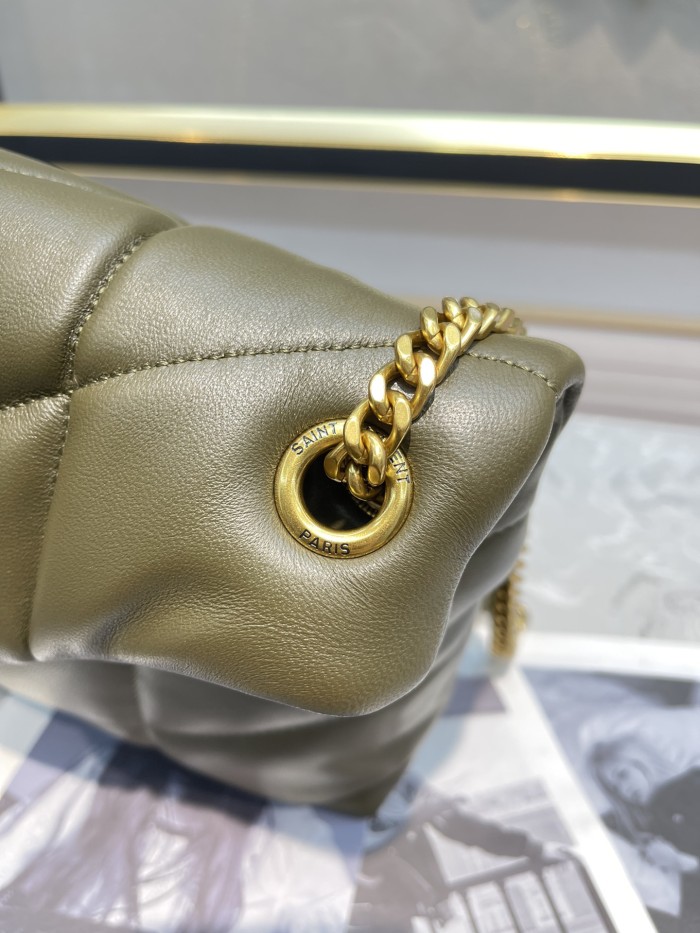 Handbags SAINT LAURENT 577476  size 29x17x11 cm