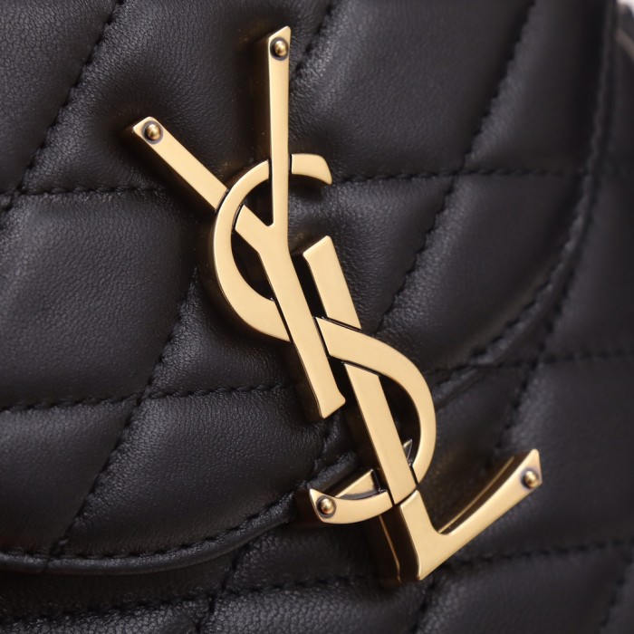 Handbags SAINT LAURENT 710080 size 19 X 15 X 8 cm