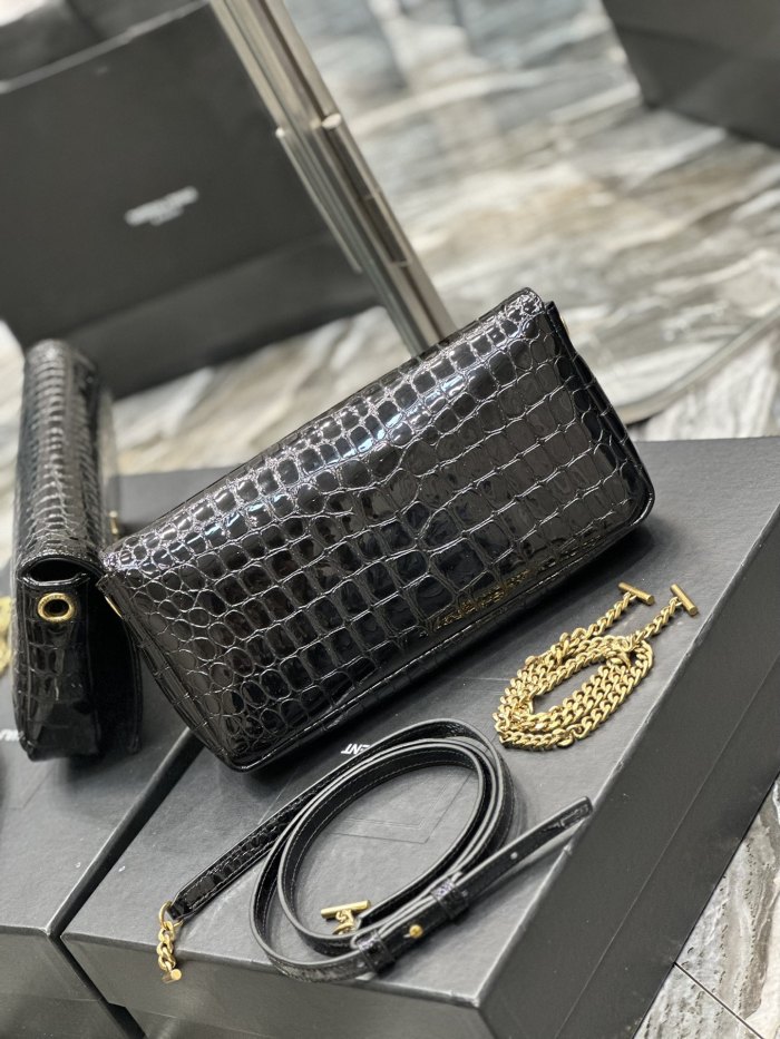 Handbags SAINT LAURENT 604276 size 26x13.5x4.5 cm