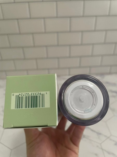 p'er'fu'me Clinique 1