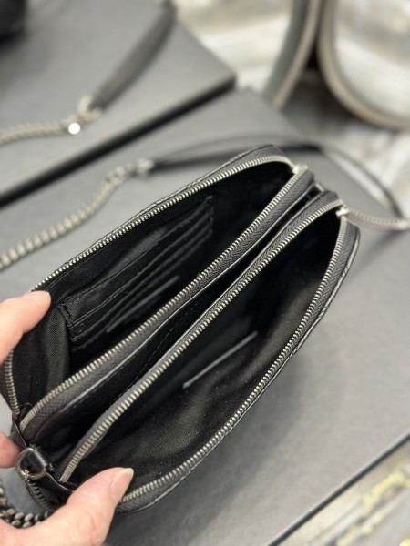 Handbags SAINT LAURENT 698567 size 19x11x5 cm