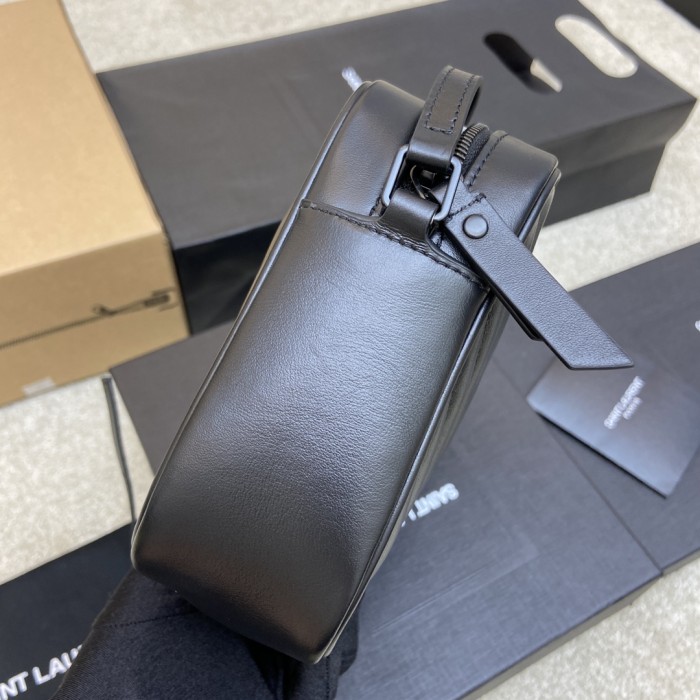 Handbags SAINT LAURENT 520534 size 23x16x6 cm