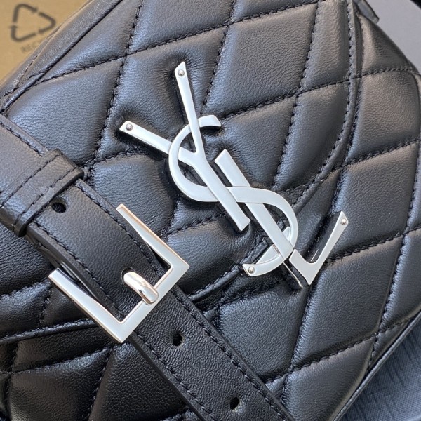 Handbags SAINT LAURENT 710080 size 19x15x8 cm