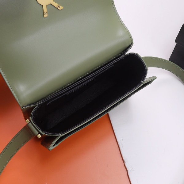 Handbags SAINT LAURENT 634306 size 19x13x5 cm