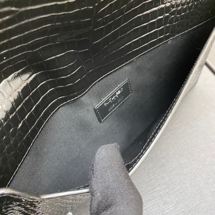 Handbags SAINT LAURENT 565739 size 27x16x2 cm