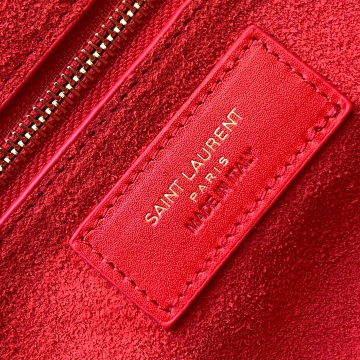 SAINT LAURENT LE5A7 Shoulder Bags 657228-2R20W-6805 size 23*16*6.5 cm