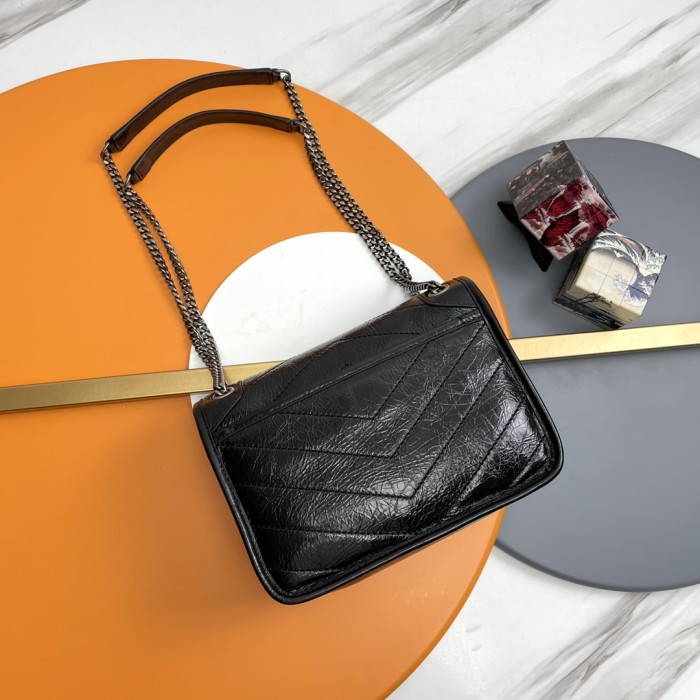 Handbags SAINT LAURENT 533037 size 26x21x13 cm