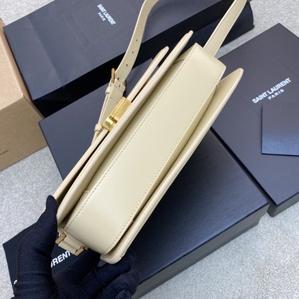 Handbags SAINT LAURENT 634305 size 23*16*6 cm