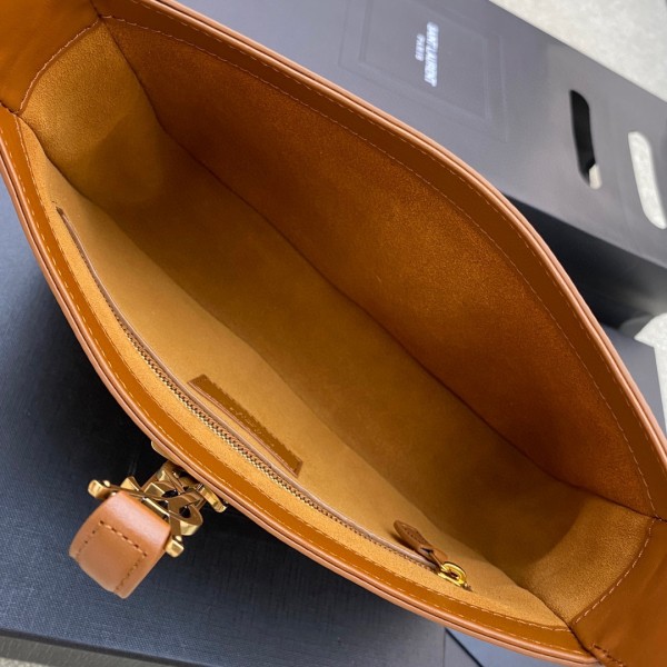 Handbags SAINT LAURENT 657228 size 24.5*14*6 cm