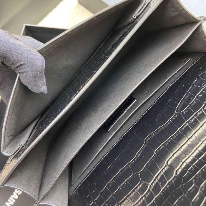 Handbags SAINT LAURENT 442906 size 22x8x16 cm