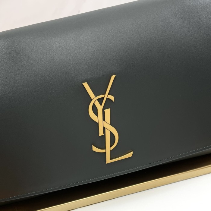 Handbags SAINT LAURENT 553804 size 28.5x20x6 cm