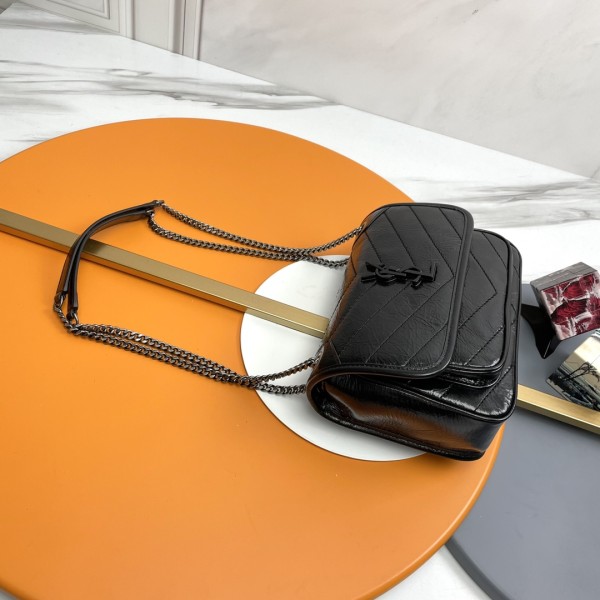 Handbags SAINT LAURENT 533037 size 26x21x13 cm