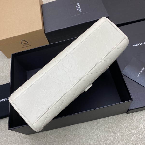 Handbags SAINT LAURENT 577999 size 33x27x11.5 cm