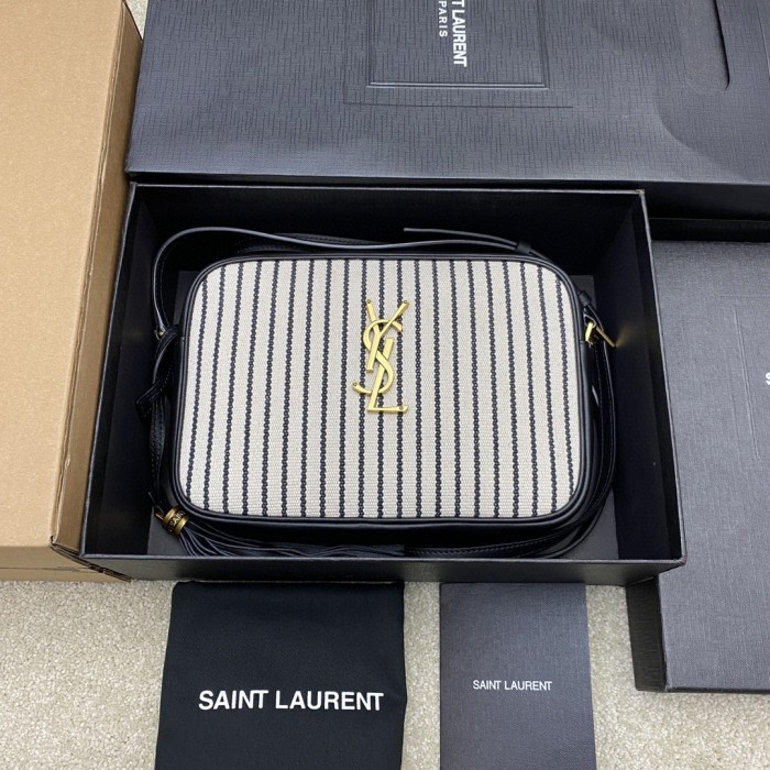 Handbags SAINT LAURENT 520534 size 23x16x6 cm