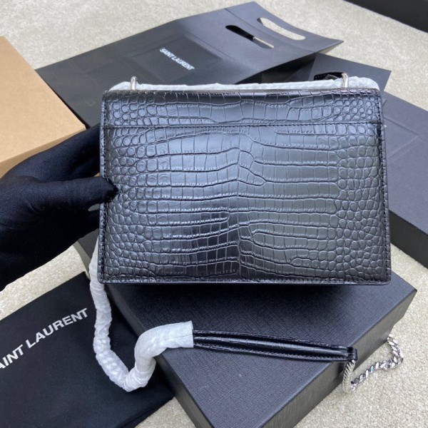Handbags SAINT LAURENT 442906 size 22x8x16 cm