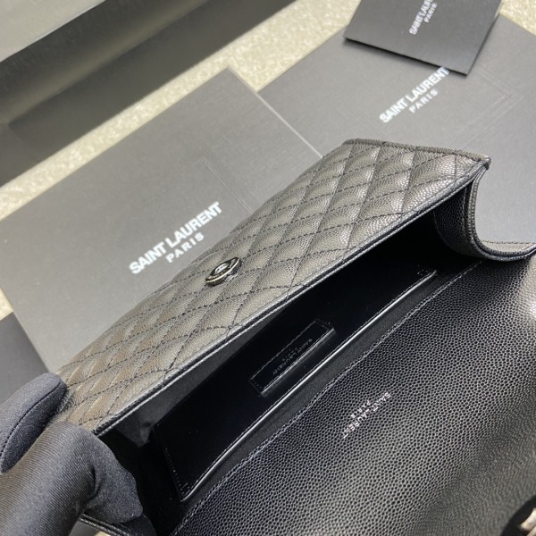Handbags SAINT LAURENT 526286 size 21x13x6 cm