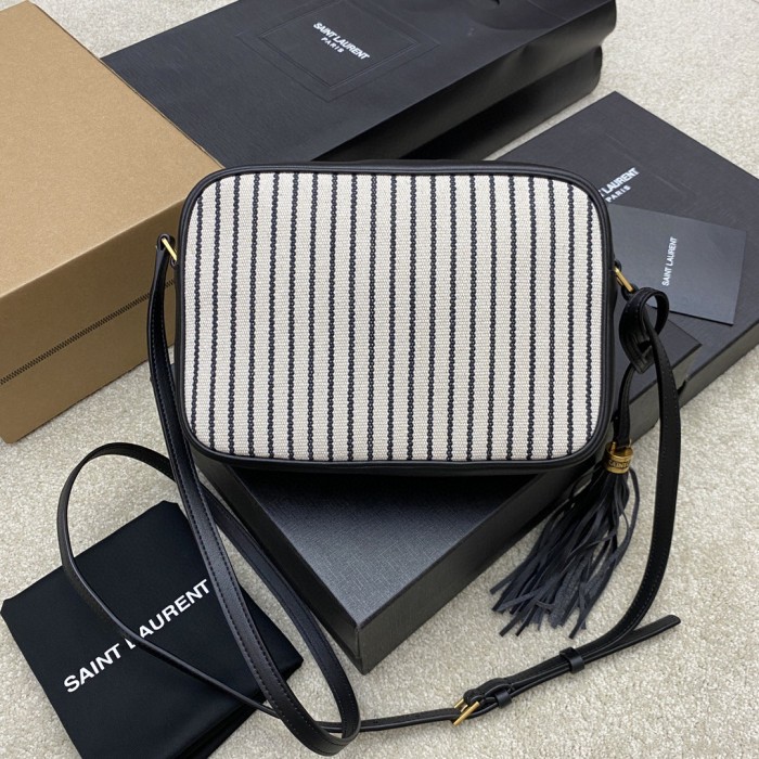 Handbags SAINT LAURENT 520534 size 23x16x6 cm