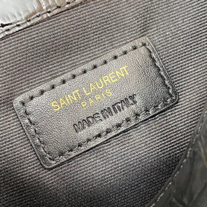 Handbags SAINT LAURENT 565739 size 27x16x2 cm