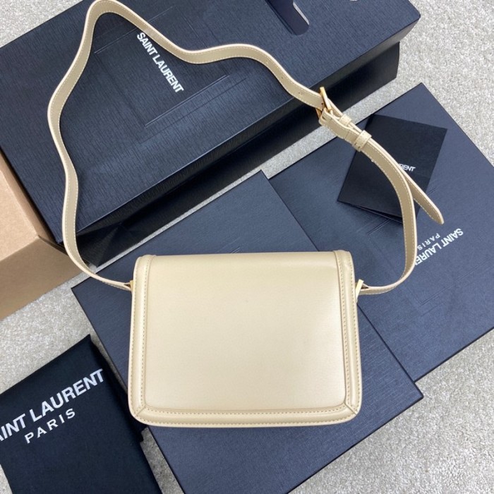 Handbags SAINT LAURENT 635306 size 19*14*6 cm