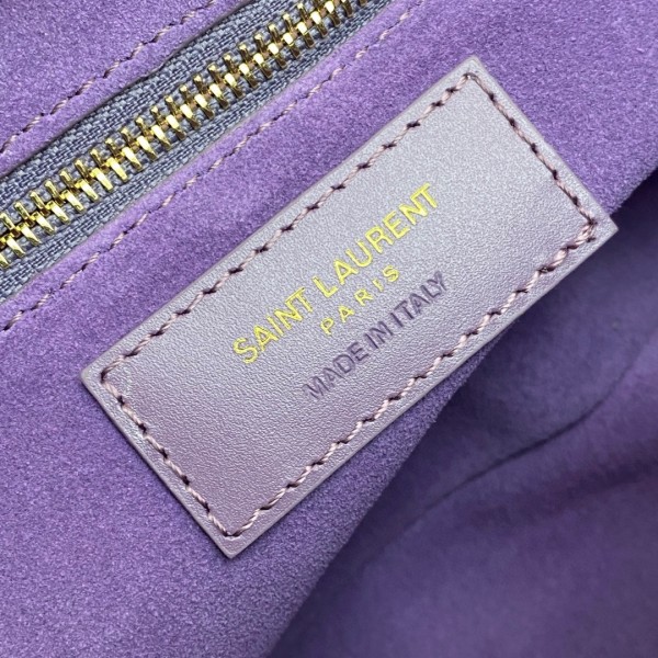 Handbags SAINT LAURENT 657228 size 24.5x16x6 cm