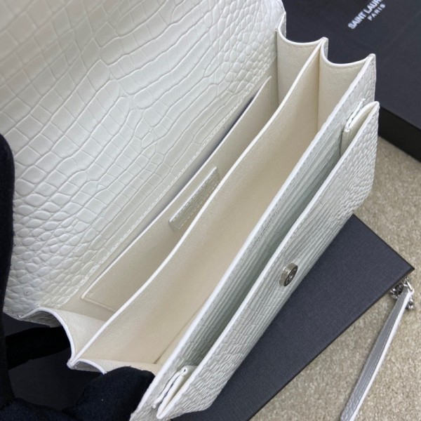 Handbags SAINT LAURENT 442906 size 22x8x16 cm