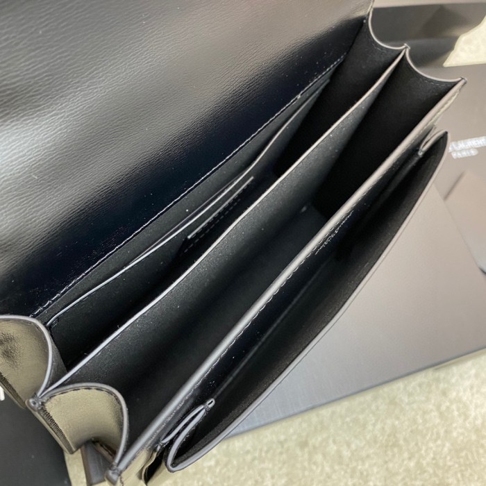 Handbags SAINT LAURENT 442906 size 22x8x16 cm