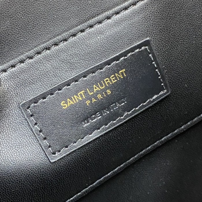 Handbags SAINT LAURENT 634305 size 23*16*6 cm
