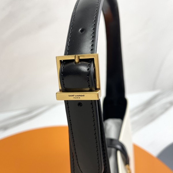 Handbags SAINT LAURENT 657228 size 25X14X6 cm