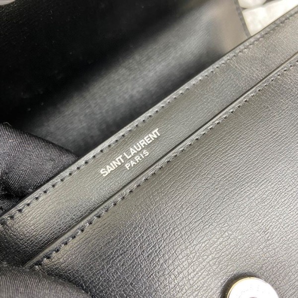 Handbags SAINT LAURENT 442906 size 22x8x16 cm