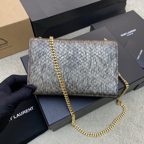 Handbags SAINT LAURENT 469390 size 20*12.5*5 cm
