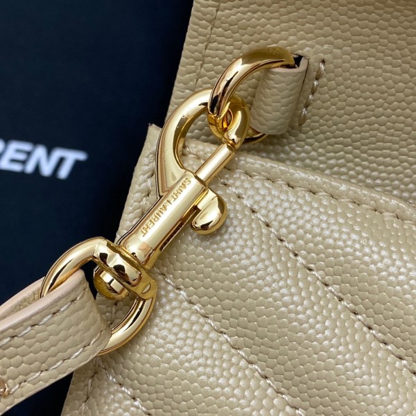 Handbags SAINT LAURENT 617662 size 21×6×3 cm