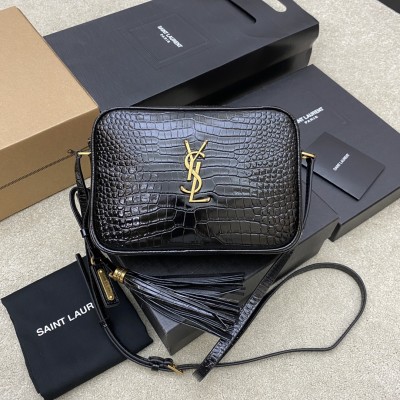 Handbags SAINT LAURENT 520534 size 23x16x6 cm