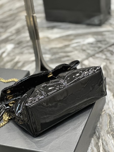 Handbags SAINT LAURENT 577476 size 29x17x11 cm