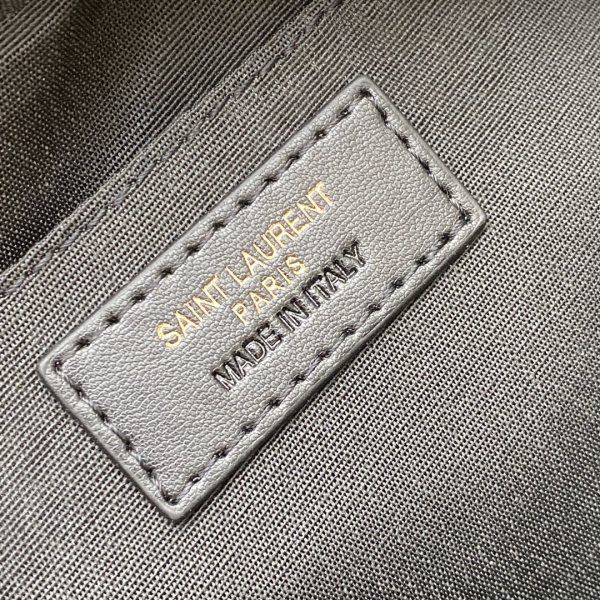 Handbags SAINT LAURENT 520534 size 23x16x6 cm