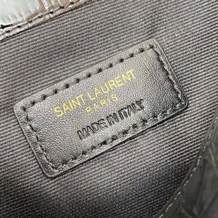 Handbags SAINT LAURENT 565739 size 27x16x2 cm