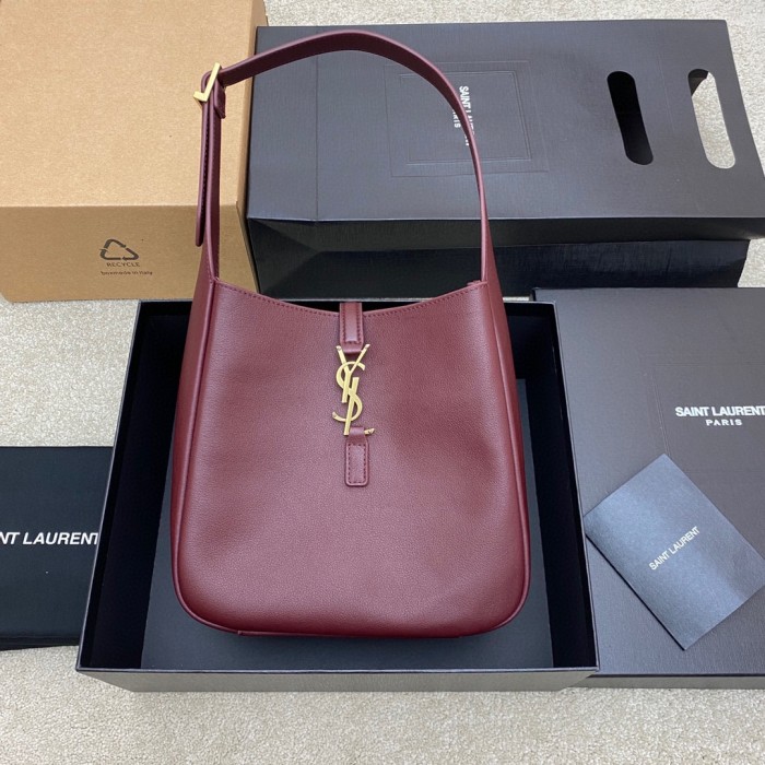 SAINT LAURENT LE5A7 Calfskin Shoulder Bag Small Women's Rose Red 713938-AAAUQ-6475 size 23*8.5*22 cm