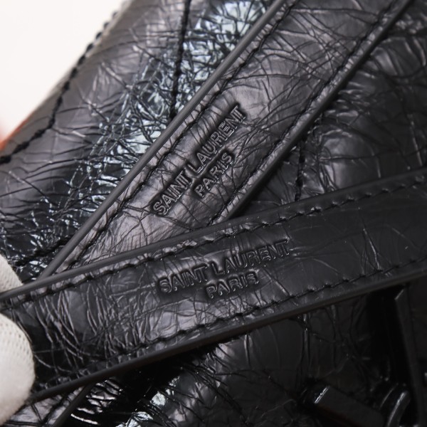 Handbags SAINT LAURENT 498894 size 28×8×20 cm