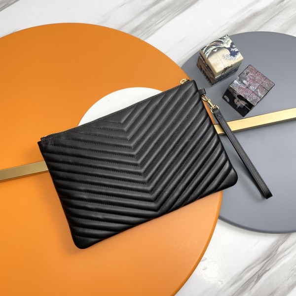 Handbags SAINT LAURENT 413444 size 30×21.5×2 cm