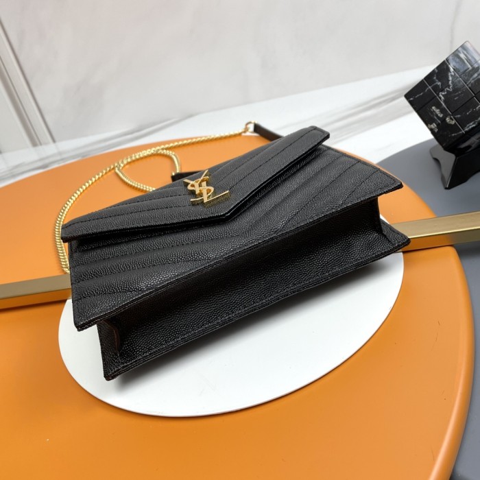 SAINT LAURENT ENVELOPE Quilted Grain Embossed Leather Envelope Bag Wallets Shoulder Bag Crossbody Bag Women's Black 393953-BOW01-1000 size L19*W3.5*H12.5cm