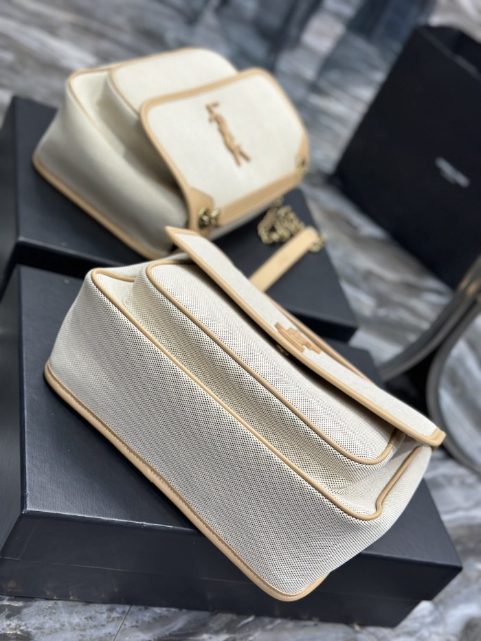 Handbags SAINT LAURENT 498894 size 28×20.5×8.5 cm