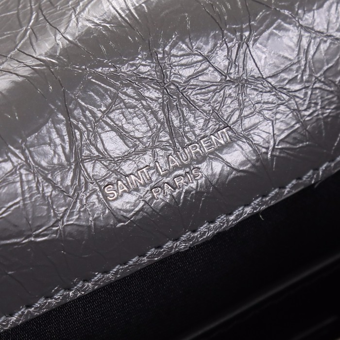 Handbags SAINT LAURENT 533037 size  22x16.5x12 cm