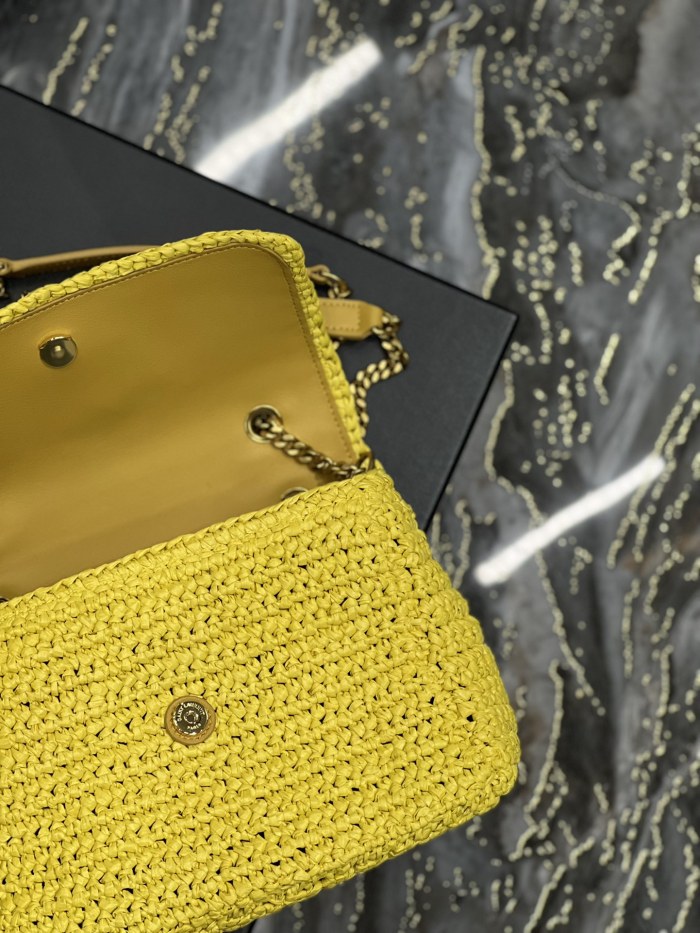 Handbags SAINT LAURENT 633151 size 22×16.5×12 cm 