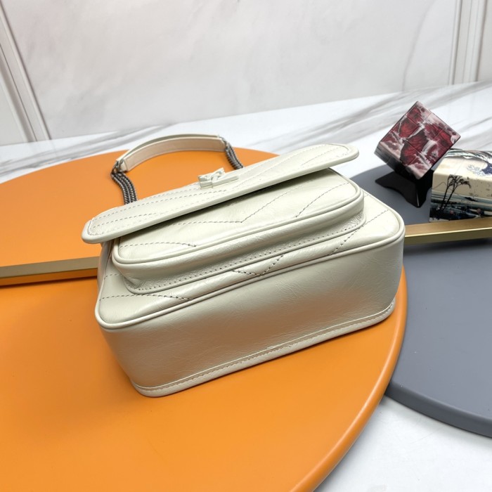 Handbags SAINT LAURENT 533037 size  22-16-7 cm