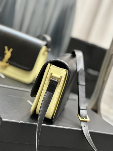 Handbags SAINT LAURENT 634305 size 23x16x6 cm